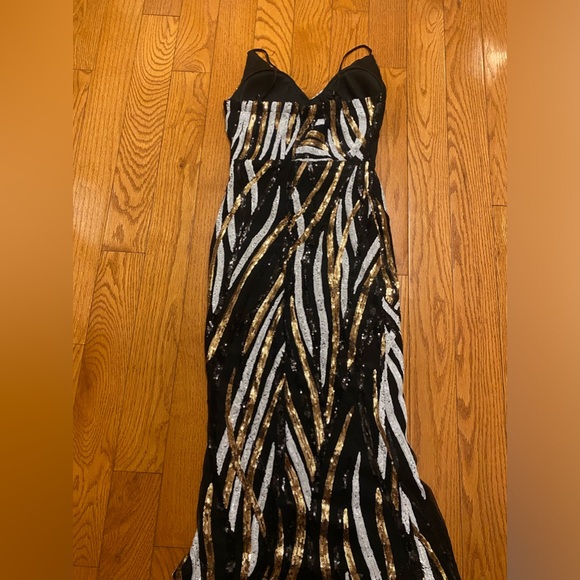 Sequin dress mid length - Picture 7 of 9